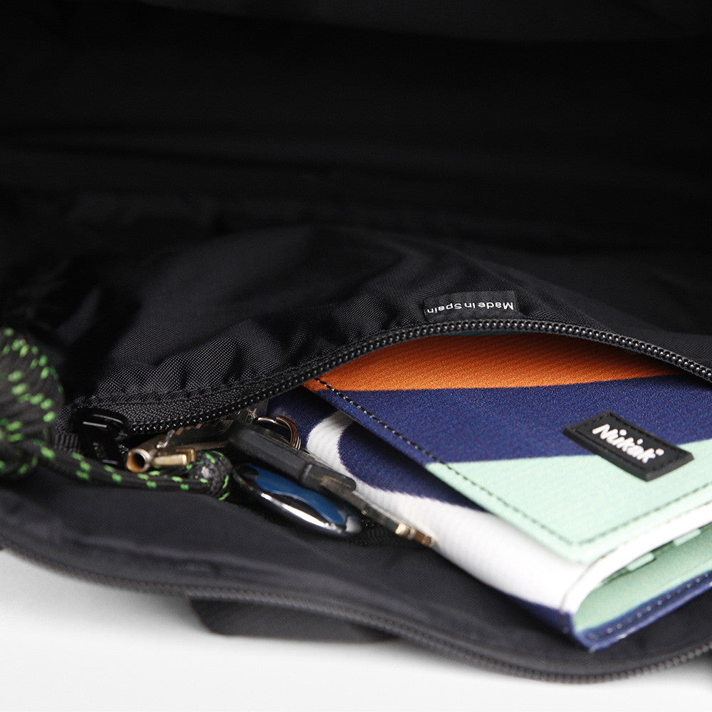 TOTE BAG CICA NEUMÁTICO NEGRO