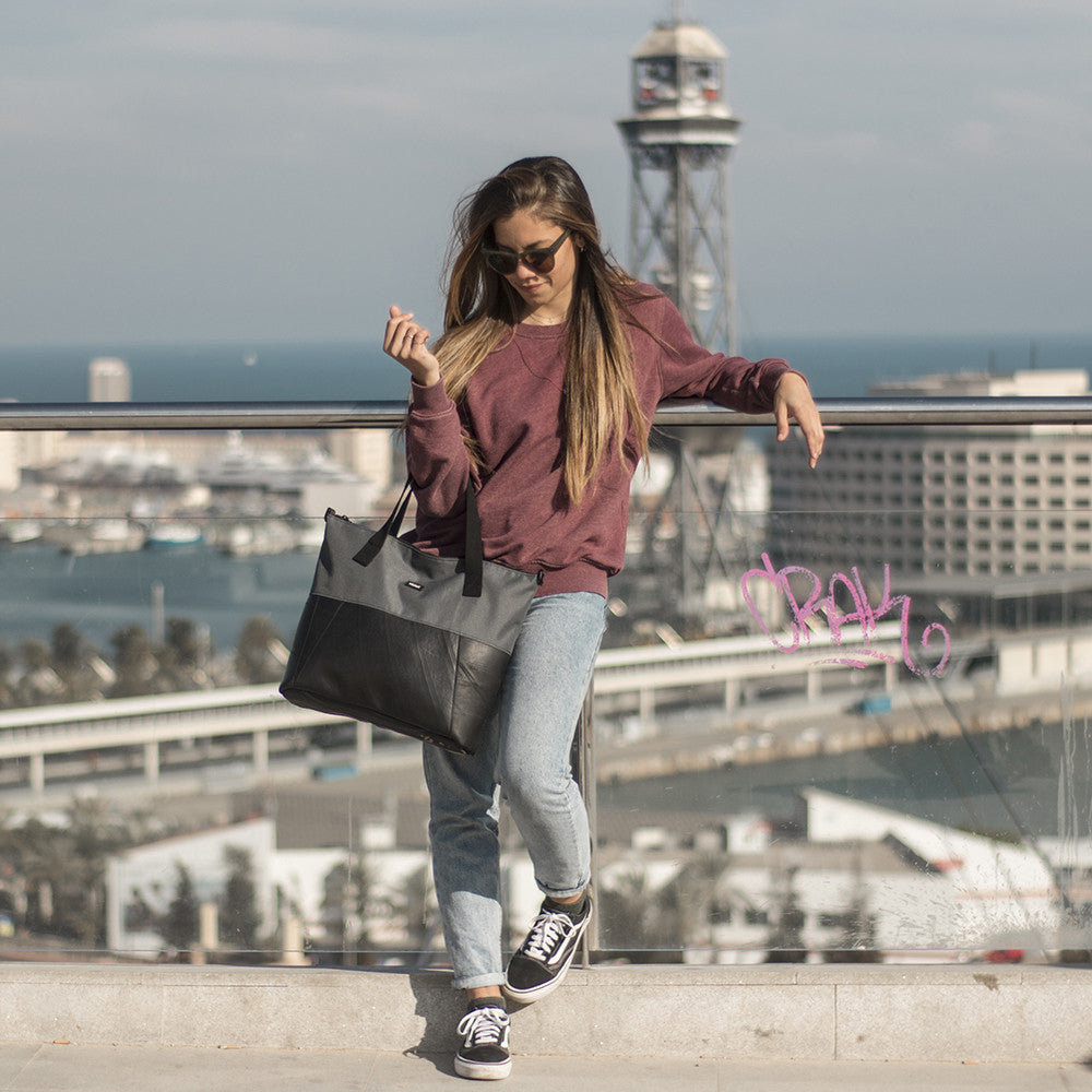 TOTE BAG CICA NEUMÁTICO NEGRO