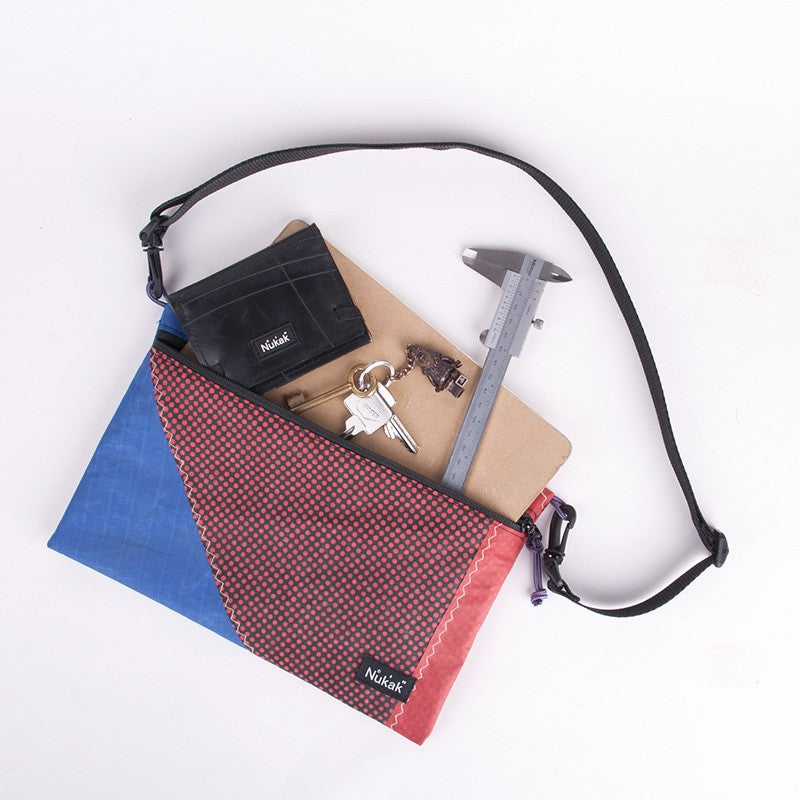 Cros amarillo y negro