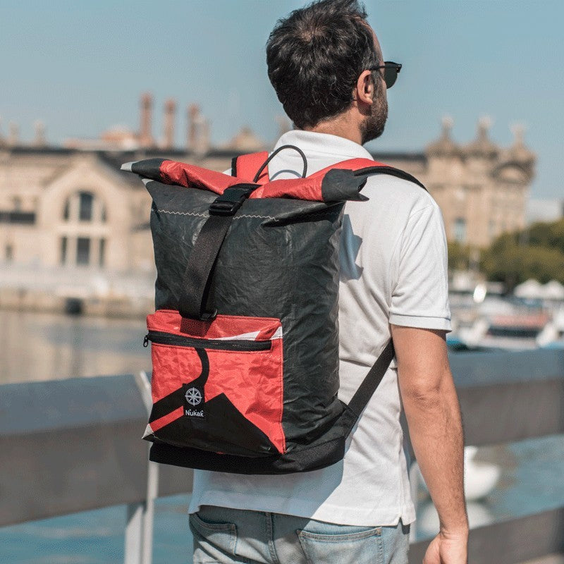 MOCHILA CALIMA ROJO Y GRIS