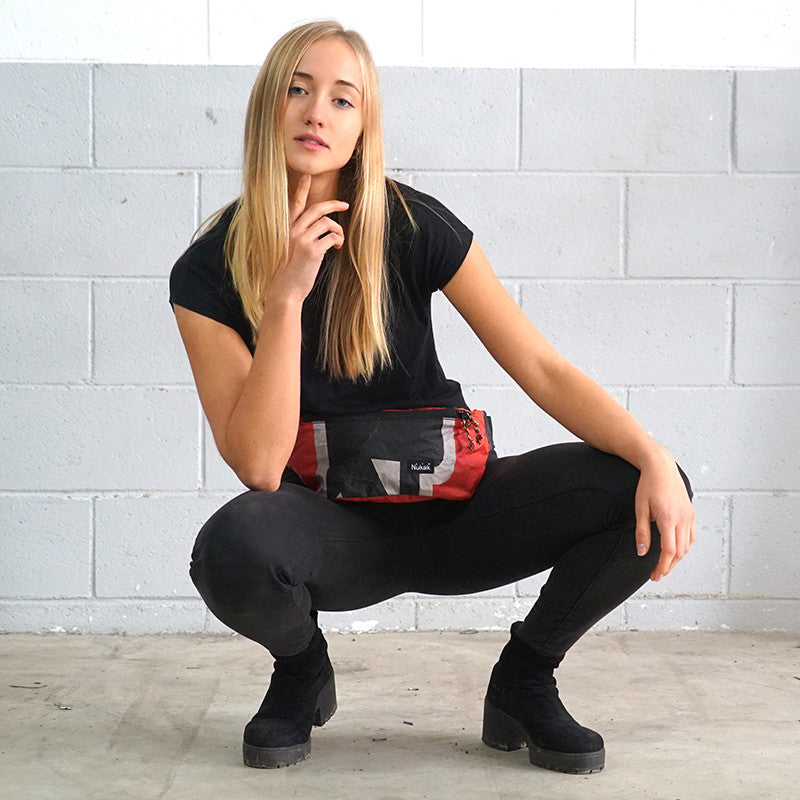 RIÑONERA TYLER VERDE Y NARANJA