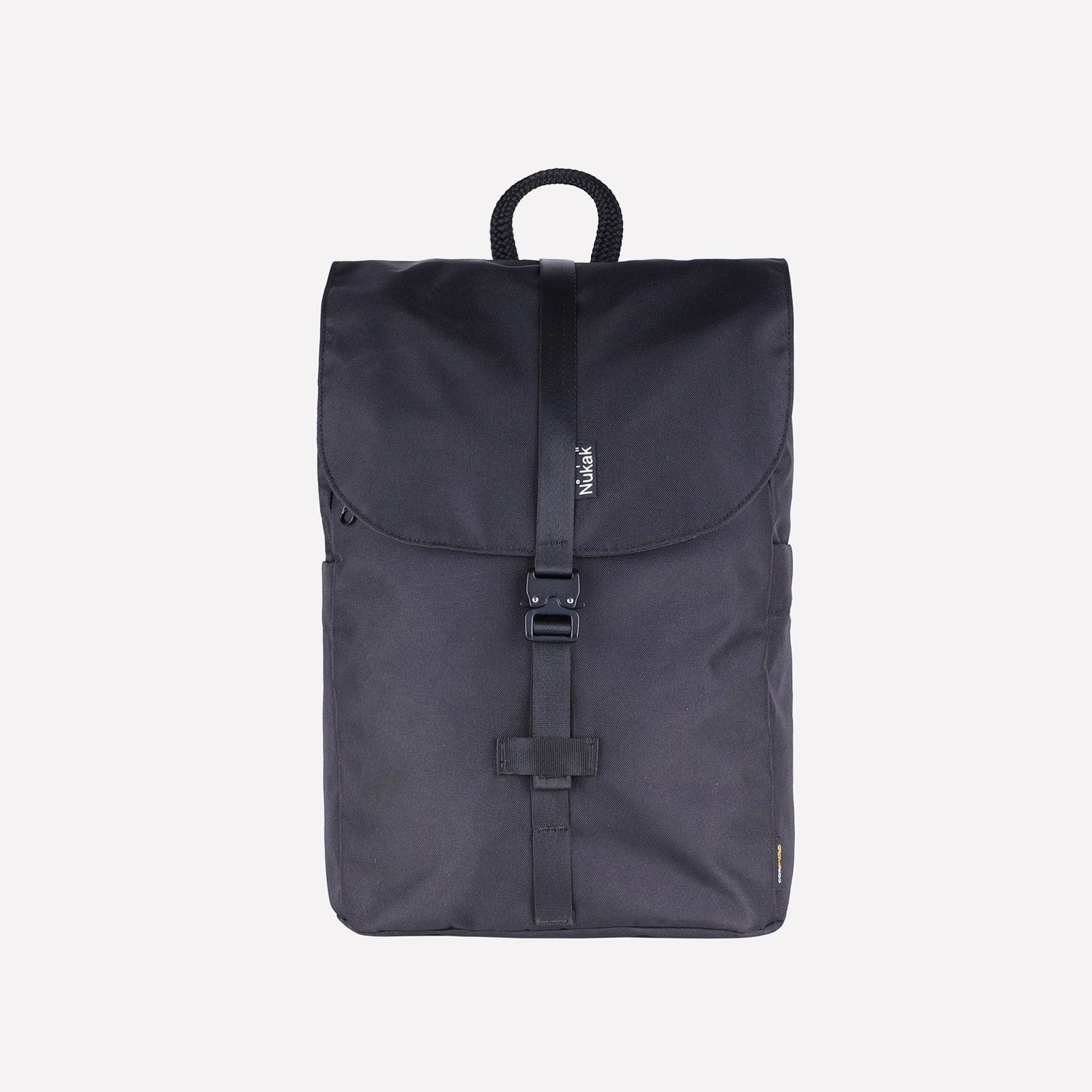 Nukak.es: Bags, backpacks and wallets made from recycled